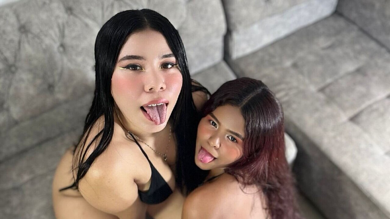 Enter to see naked AliciaAndCloee