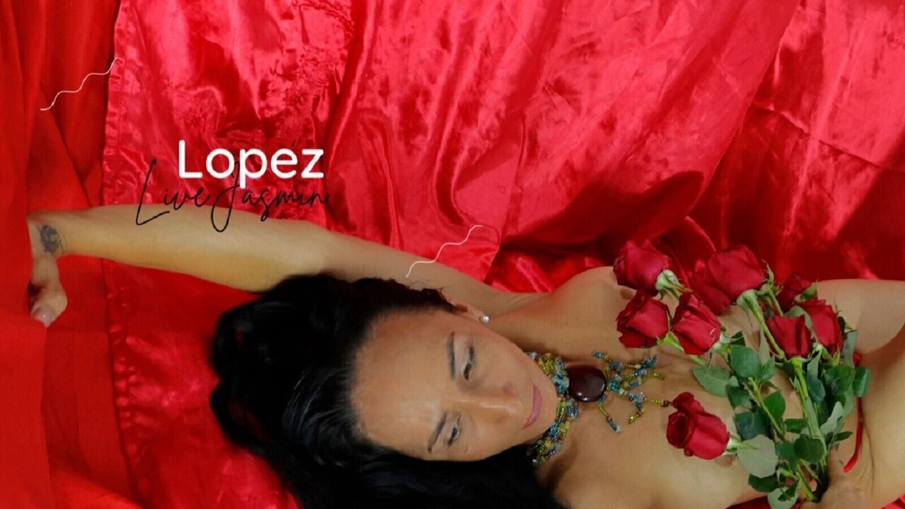 Enter to see naked LornaLopez